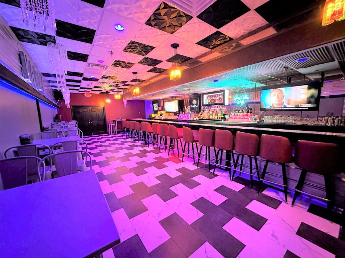 Albany Airport Inn Екстер'єр фото