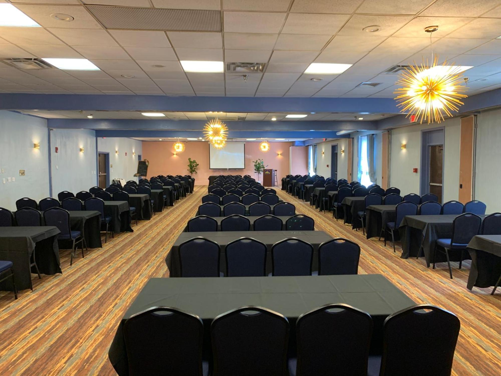 Albany Airport Inn Екстер'єр фото